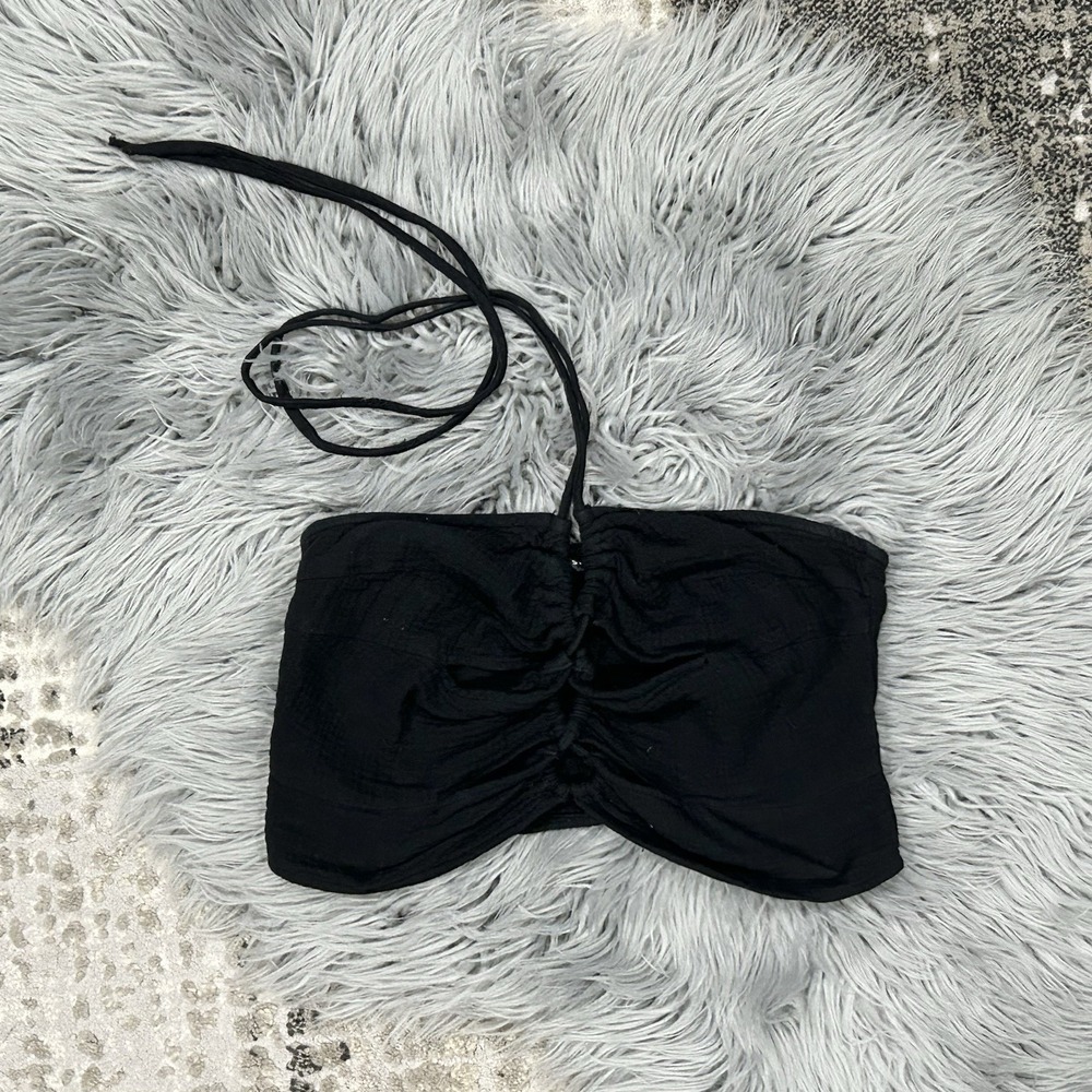 SHEIN Women's Black Ruched Criss‎ Cross Tie Up Halter Crop Size Medium